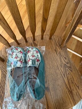 Ariat Teal Floral Flats